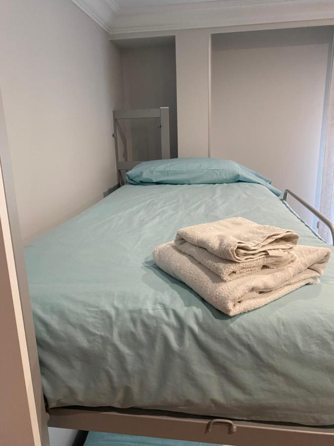 Maison San Isidoro - Garaje Y Wifi Gratuito Leon Bagian luar foto